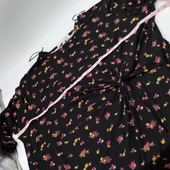 Socialite Curve Black floral long sleeve midi dress twisted front - Picture 7 of 10